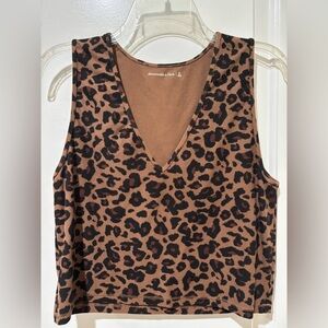 Abercrombie & Fitch  Fitted Sleeveless Tank Top